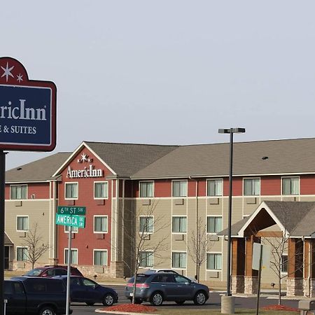 Americinn By Wyndham Cedar Rapids Airport Eksteriør billede