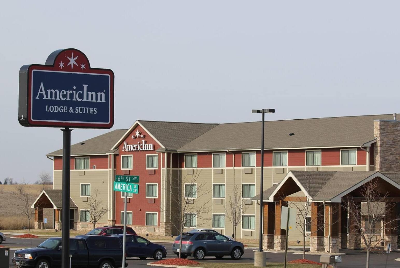 Americinn By Wyndham Cedar Rapids Airport Eksteriør billede