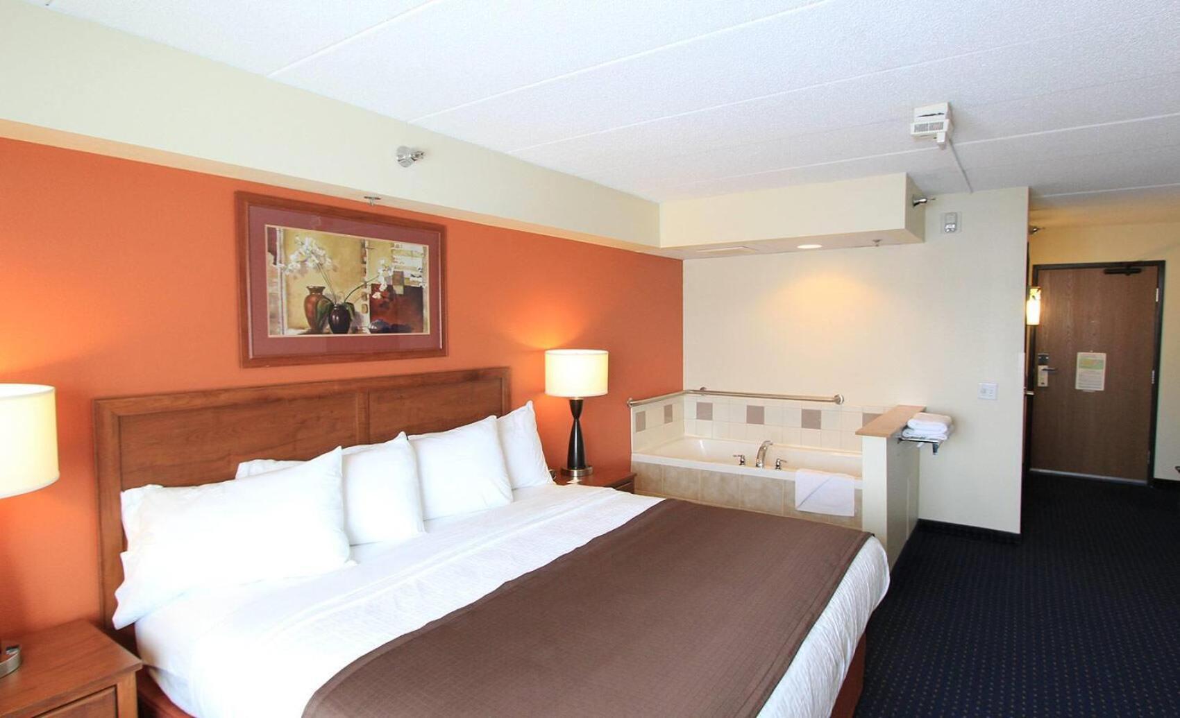 Americinn By Wyndham Cedar Rapids Airport Eksteriør billede