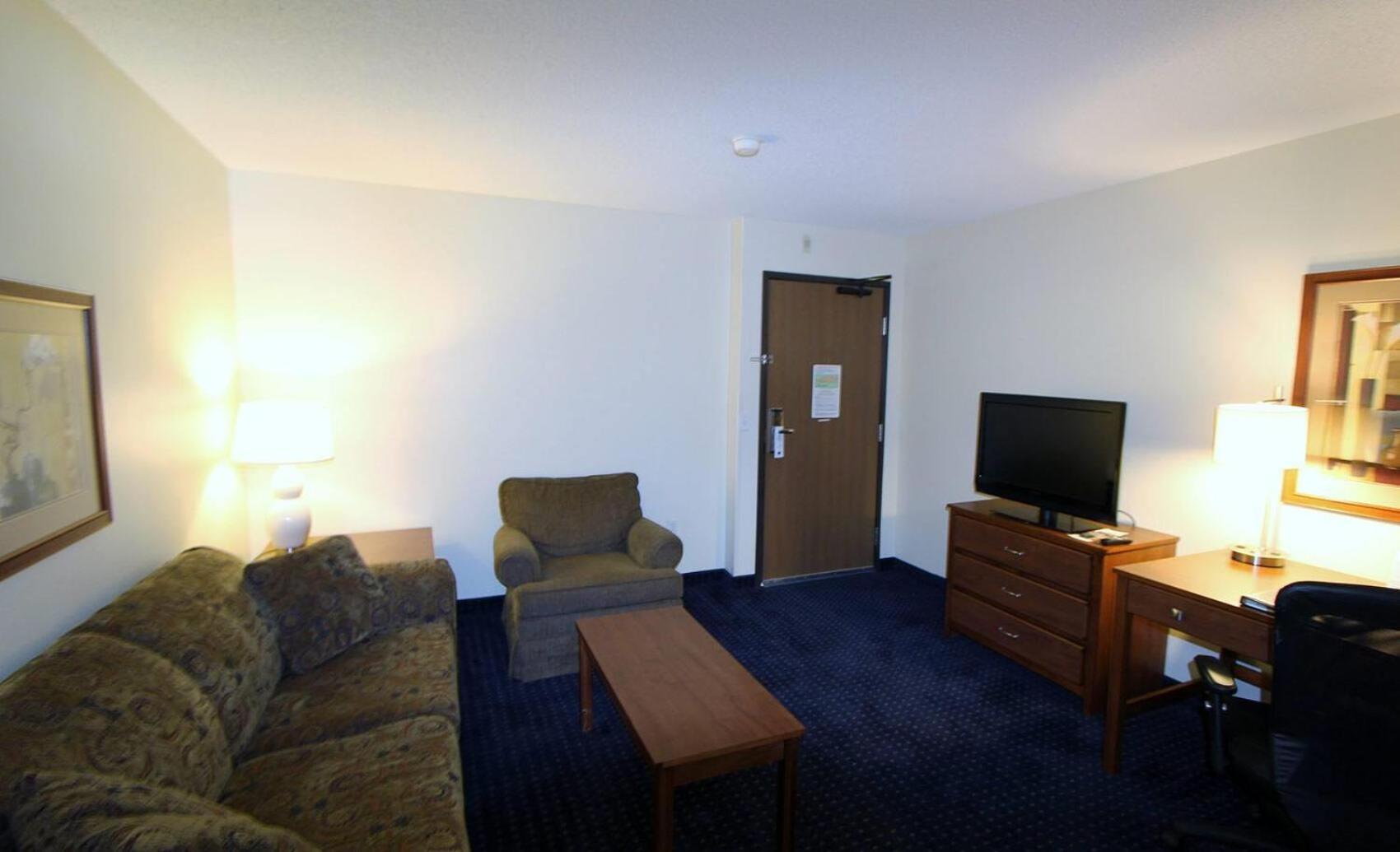 Americinn By Wyndham Cedar Rapids Airport Eksteriør billede